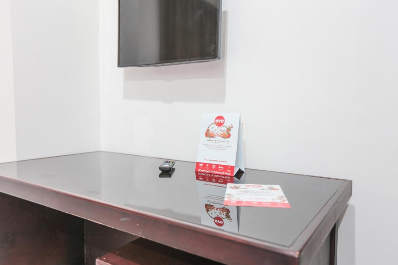 Oyo 118 Dorothea Residence Jakarta Luaran gambar