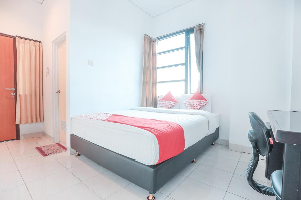 Oyo 118 Dorothea Residence Jakarta Luaran gambar